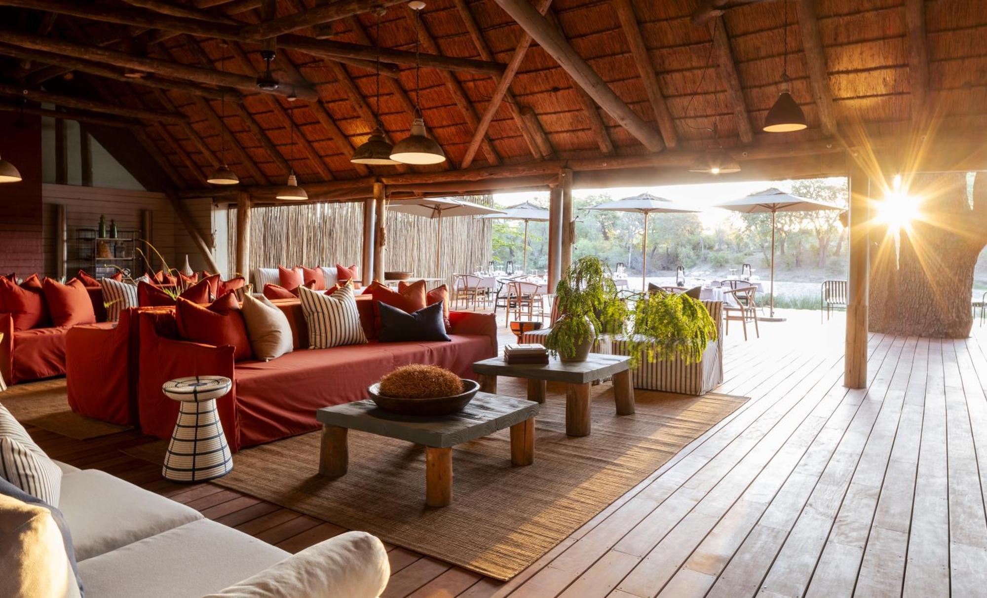 Simbavati River Lodge Timbavati Game Reserve Exterior photo